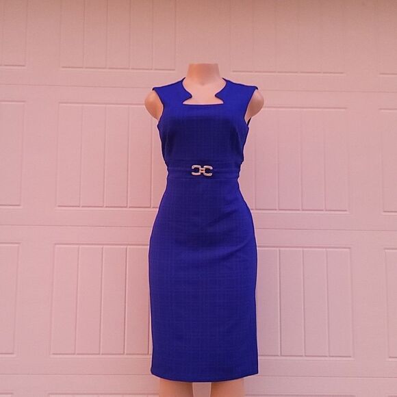 BRAND NEW ENFOCUS STUDIO  ASYMMETRIMINIC NECK SCUBA CREPE SHEATH DRESS - Picture 4 of 13